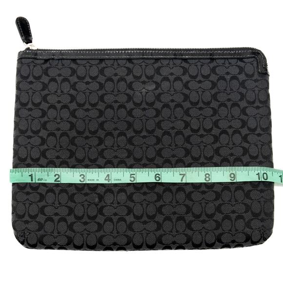 Coach Signature C Logo Padded Zipper Ipad Tablet Case 10X8 - Picture 4 of 9